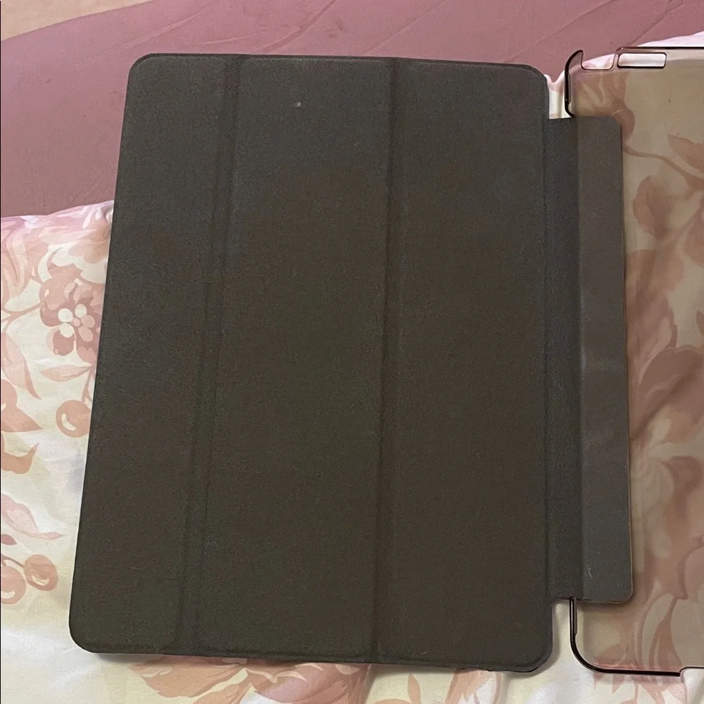 Black Ipad Case